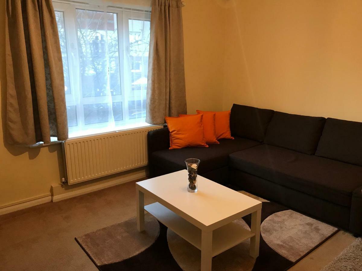 Cozy Apartment In Stratford From 18 Minutes To Central Londres Exterior foto